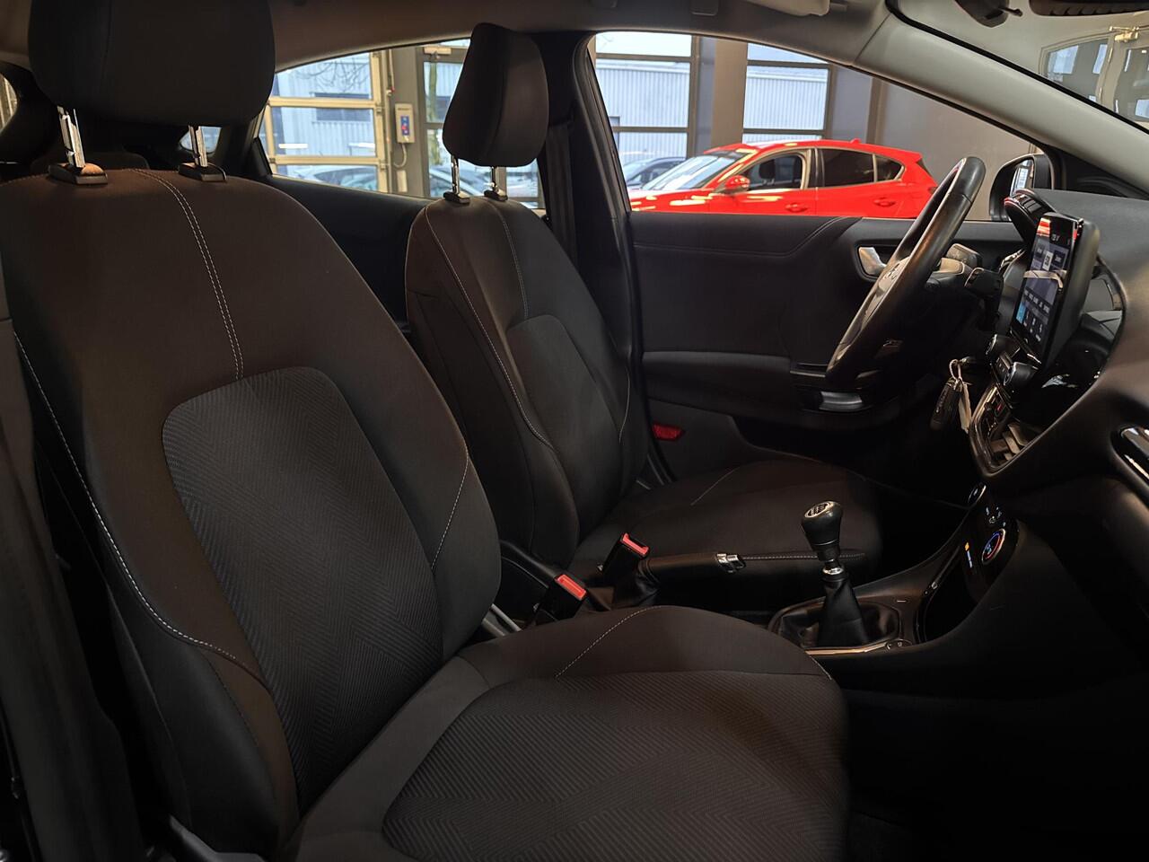 Ford PUMA 1.0 EcoBoost Connected Apple CarPlay Cruise Parkeersensoren 1e Eigenaar Dealeronderhouden