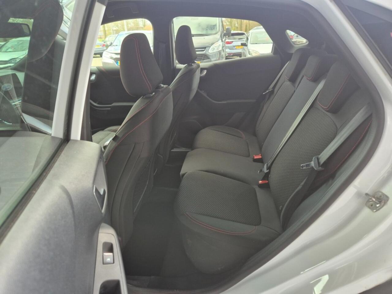 Ford PUMA 1.0 EB HYB. ST-LINE Stuur/stoel verwarming, Carplay, Camera, ALL IN prijs.