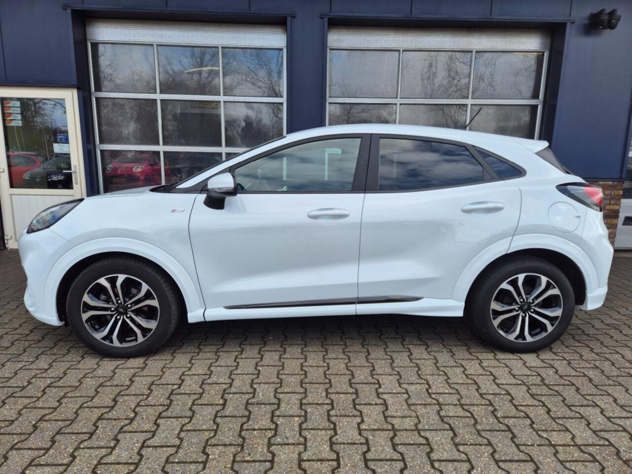 Ford PUMA 1.0 EB HYB. ST-LINE Stuur/stoel verwarming, Carplay, Camera, ALL IN prijs.