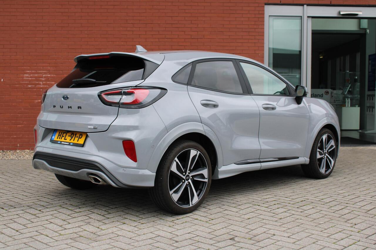 Ford PUMA 1.0 EcoBoost Hybrid ST-Line X | 19 inch | Camera | PDC V+A | Climate Control | Adaptive cruise control | Navigatie | Privacy Glass