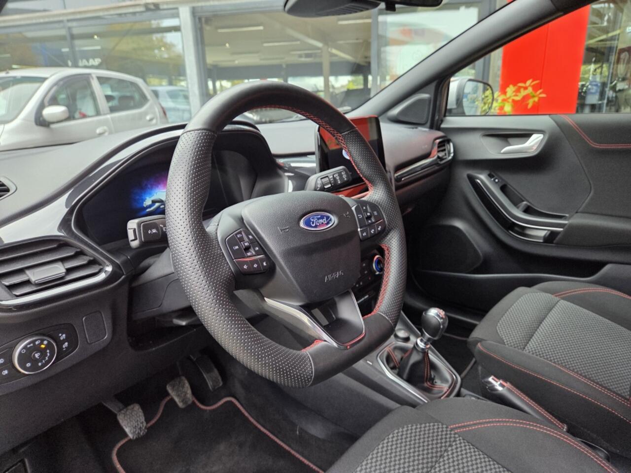 Ford PUMA 125PK Hybrid ST-Line | Stoelverw. | Navi