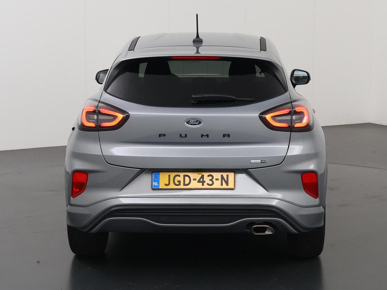 Ford PUMA 1.0 EcoBoost Hybrid ST-Line | Navigatiesysteem | Parkeercamera | Winterpakket | Cruise control Adaptief | Dodehoekdetectie | Full Led |