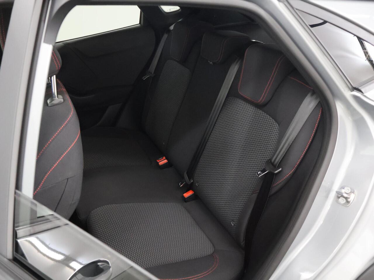 Ford PUMA 1.0 EcoBoost Hybrid ST-Line | Navigatiesysteem | Parkeercamera | Winterpakket | Cruise control Adaptief | Dodehoekdetectie | Full Led |