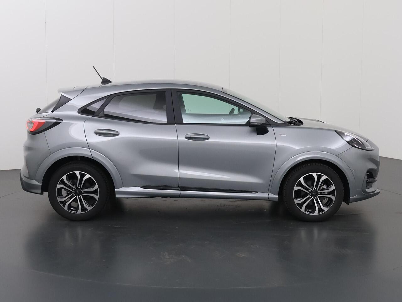 Ford PUMA 1.0 EcoBoost Hybrid ST-Line | Navigatiesysteem | Parkeercamera | Winterpakket | Cruise control Adaptief | Dodehoekdetectie | Full Led |