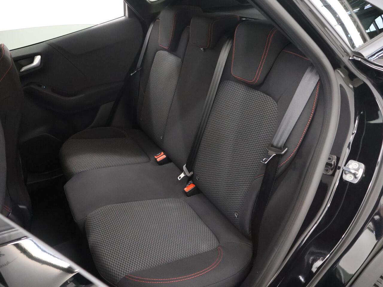 Ford PUMA 1.0 EcoBoost Hybrid ST-Line | Navigatiesysteem | Parkeercamera | Winterpakket | Cruise control Adaptief | Dodehoekdetectie | Full Led |
