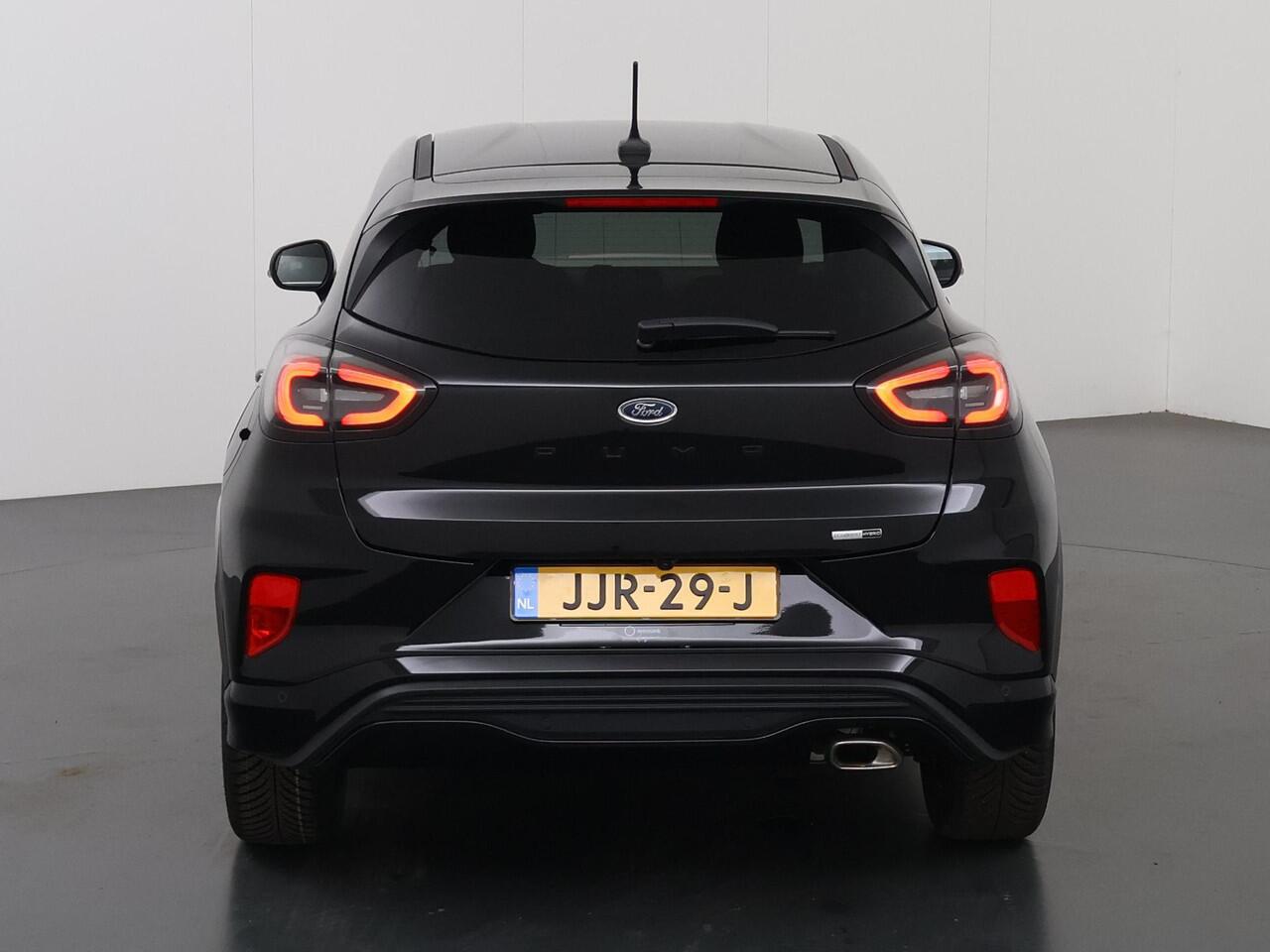 Ford PUMA 1.0 EcoBoost Hybrid ST-Line | Navigatiesysteem | Parkeercamera | Winterpakket | Cruise control Adaptief | Dodehoekdetectie | Full Led |