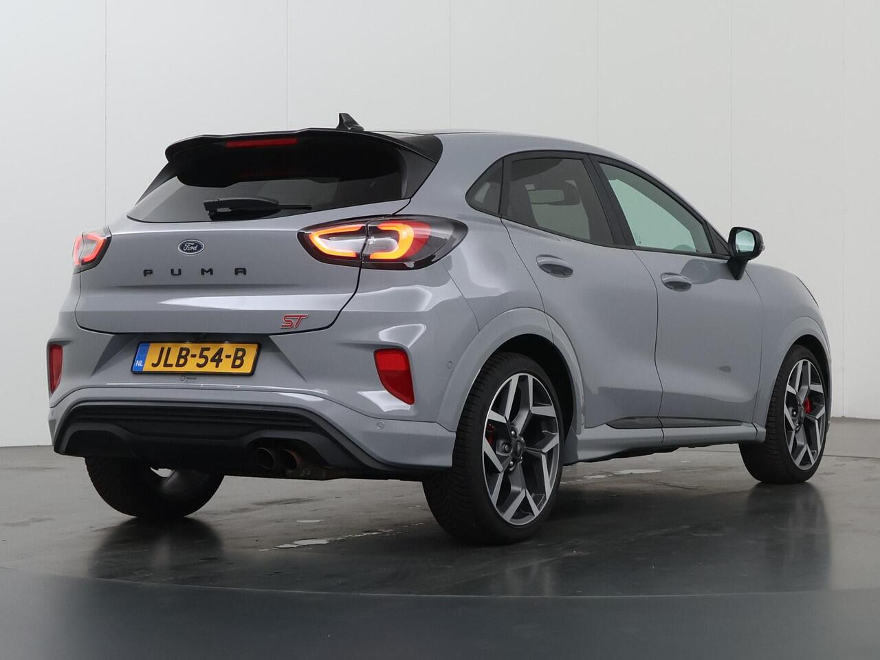 Ford PUMA 1.5 200pk EcoBoost ST-X | Performance Pakket | Lauch Control | Winterpack | Parkeercamera | Dodehoekdetectie | Elektr. Achterklep |