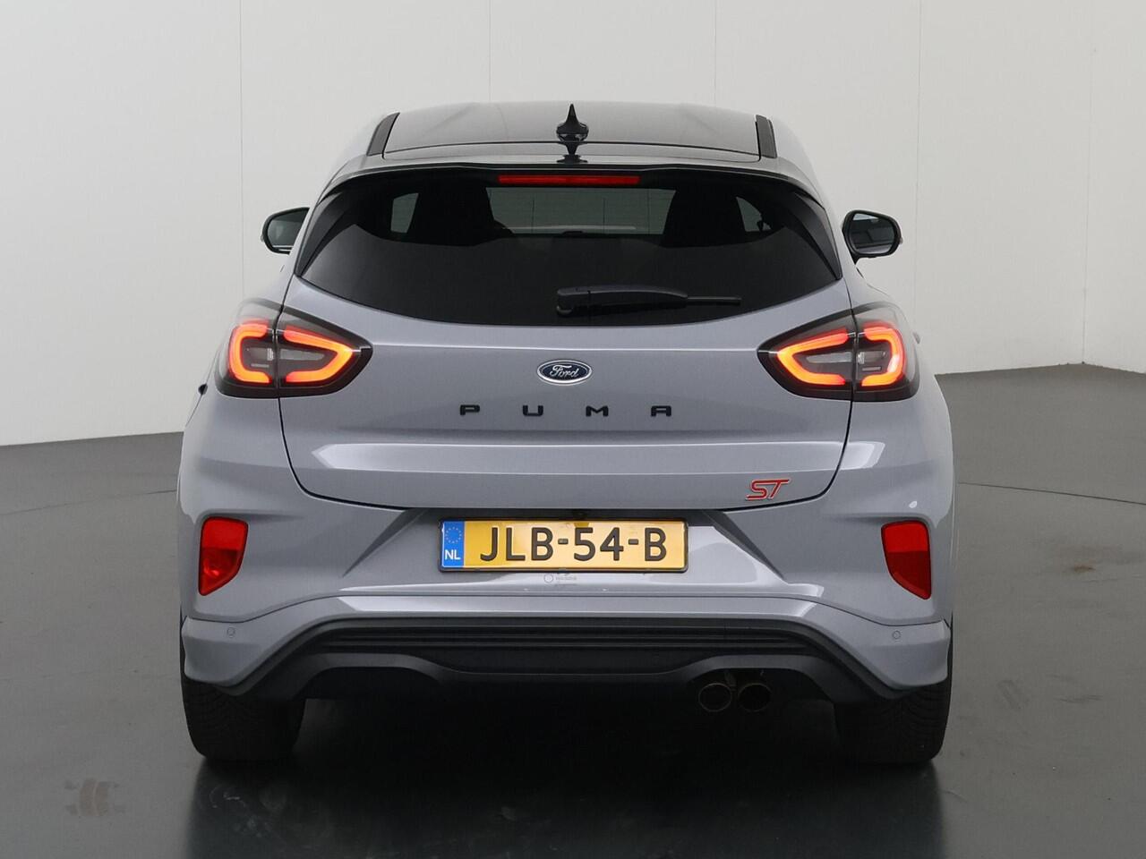 Ford PUMA 1.5 200pk EcoBoost ST-X | Performance Pakket | Lauch Control | Winterpack | Parkeercamera | Dodehoekdetectie | Elektr. Achterklep |
