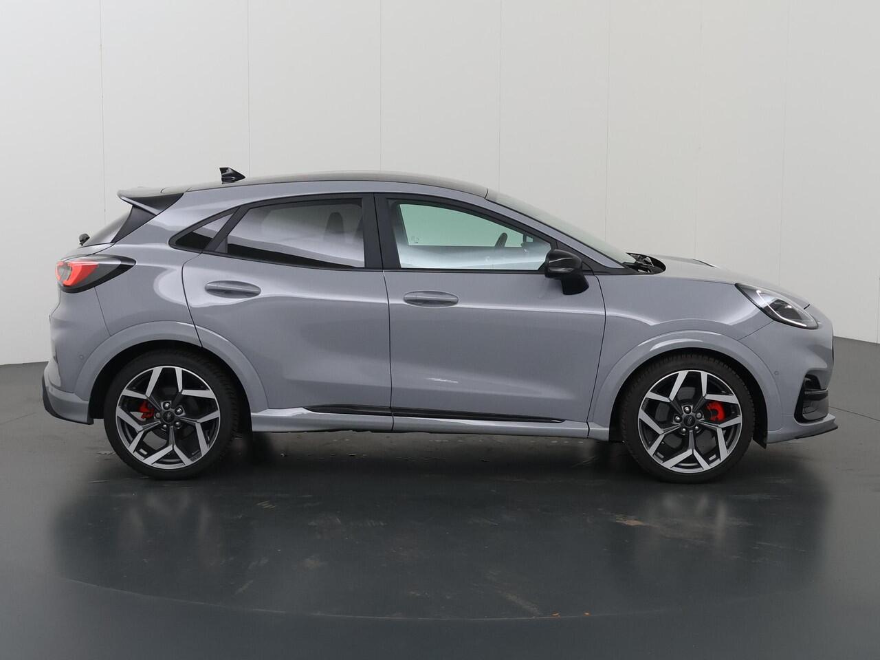Ford PUMA 1.5 200pk EcoBoost ST-X | Performance Pakket | Lauch Control | Winterpack | Parkeercamera | Dodehoekdetectie | Elektr. Achterklep |