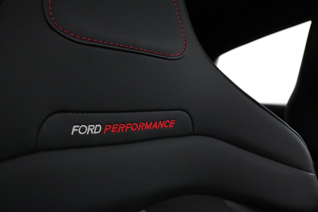 Ford PUMA 1.5 EcoBoost ST-X -BANG&OLUFSEN|19"|KEYLESS|PRIVACY.GLAS|AUT.INPARKEREN|CRUISE|ADAP.LED|CAMERA