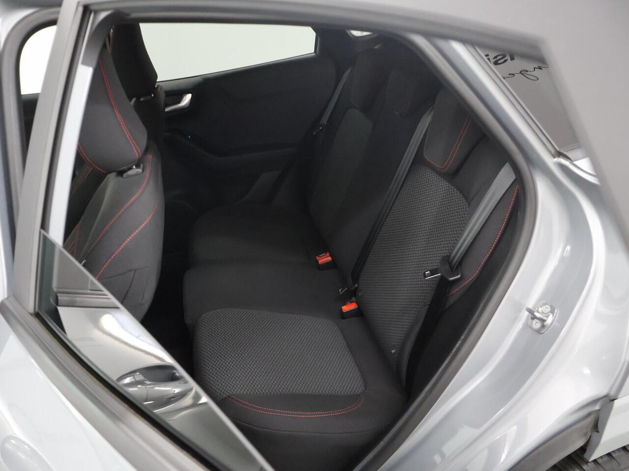 Ford PUMA 1.0 EcoBoost Hybrid ST-Line | Navigatiesysteem | Parkeercamera | Winterpakket | Cruise control Adaptief | Dodehoekdetectie | Full Led |