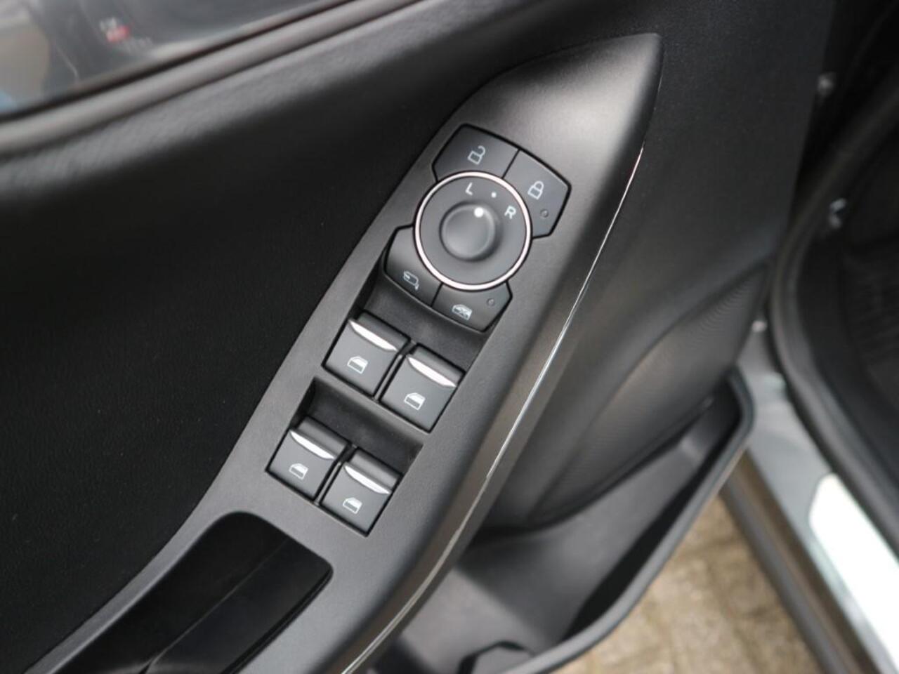 Ford PUMA 1.0 EcoBoost Hybrid ST-Line X * PANO * CAMERA * WINTERPAKKET * FULL LED *