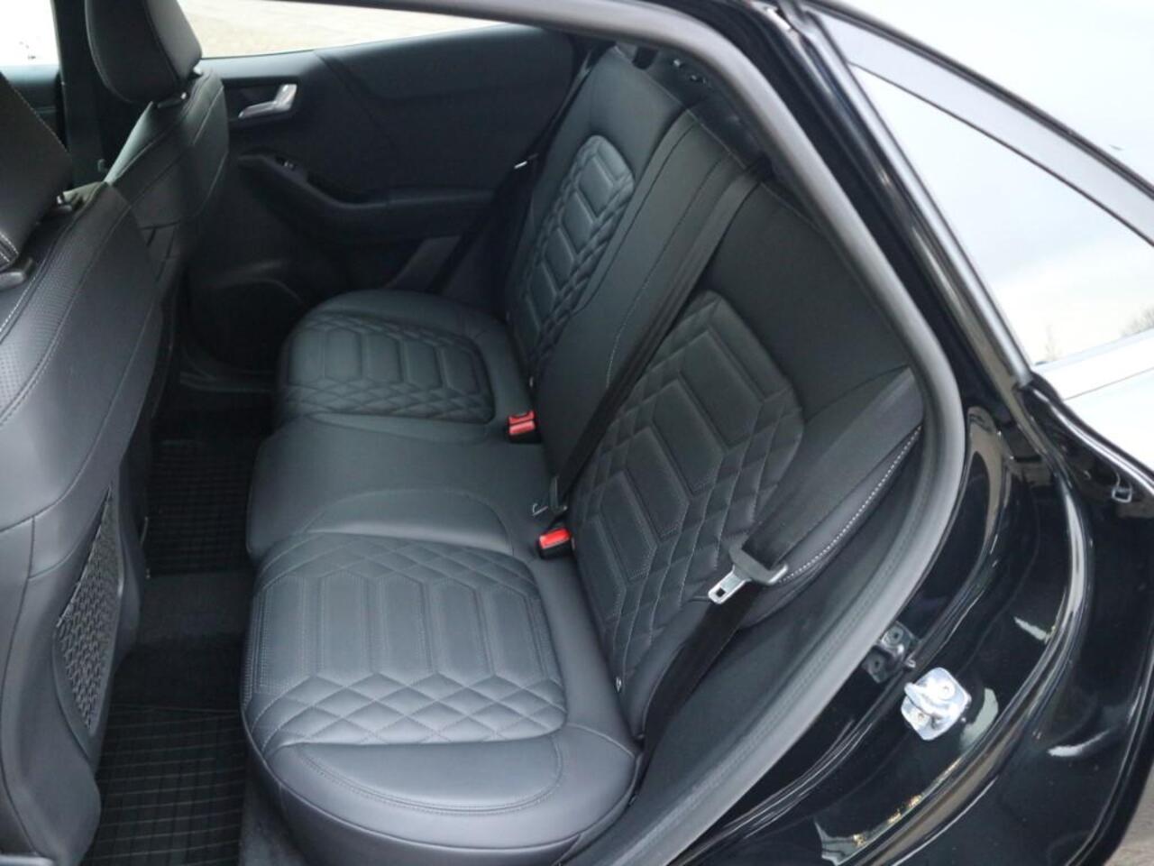 Ford PUMA 1.0 EcoBoost ST-Line X Vignale * ADAP CRUISE * TREKHAAK * CAMERA * LEER *