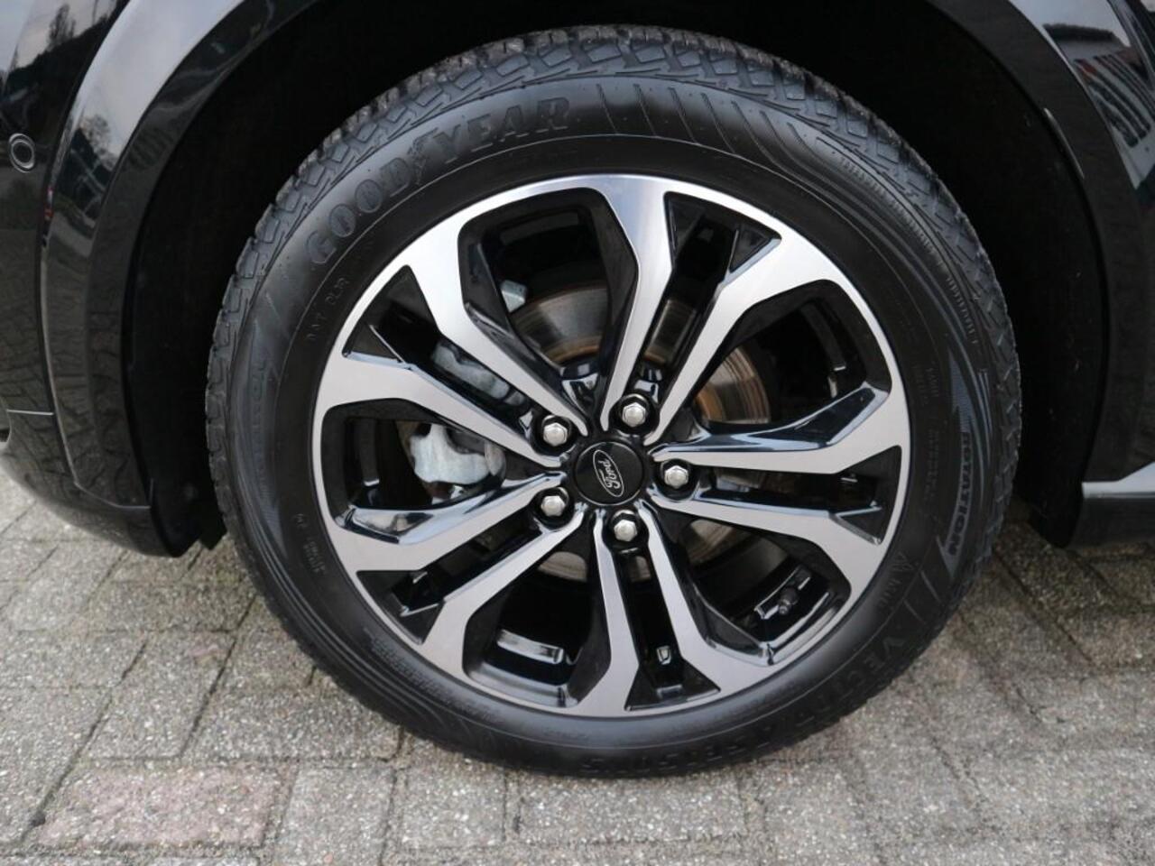 Ford PUMA 1.0 EcoBoost ST-Line X Vignale * ADAP CRUISE * TREKHAAK * CAMERA * LEER *