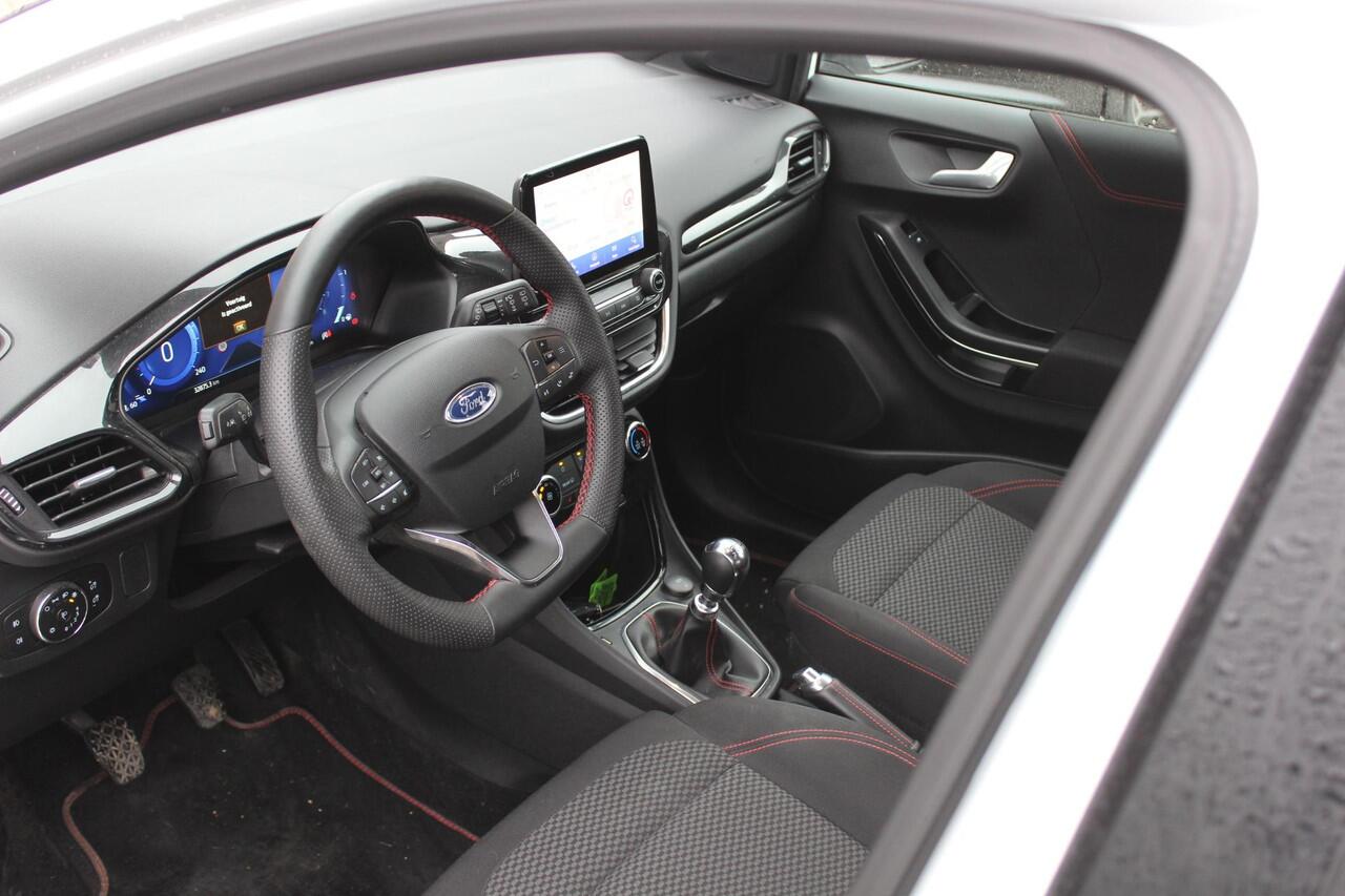 Ford PUMA 1.0 EcoBoost Hybrid ST-Line Winter Pack, Cuise, PDC, Navi, Carplay, 100% Dealer auto