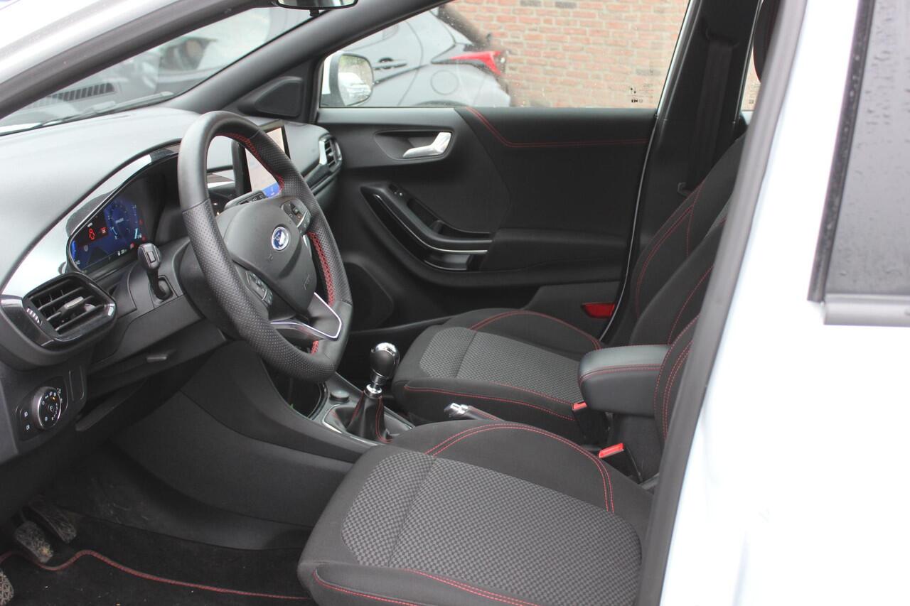 Ford PUMA 1.0 EcoBoost Hybrid ST-Line Winter Pack, Cuise, PDC, Navi, Carplay, 100% Dealer auto