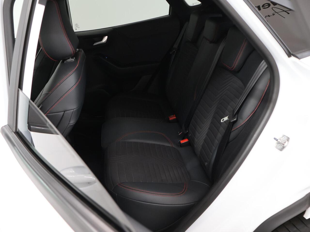 Ford PUMA 1.0 EcoBoost Hybrid ST-Line X | Navigatiesysteem | Parkeercamera | Design Pakket | Cruise control Adaptief | Dodehoekdetectie | B&O |