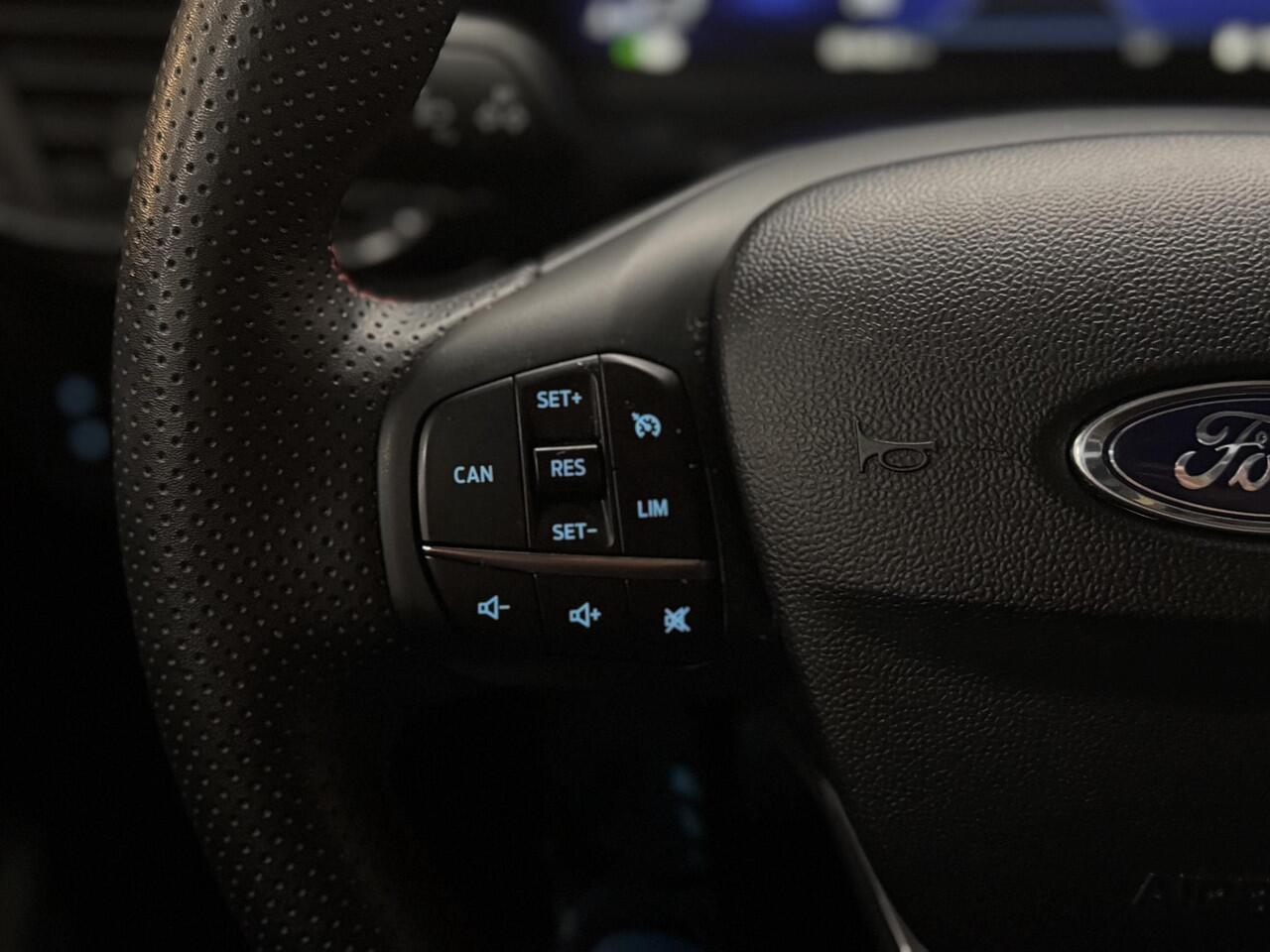 Ford PUMA 1.0 EcoBoost Hybrid ST-Line Navigatie Winter pack Apple CarPlay Parkeersensoren Privacy Glass