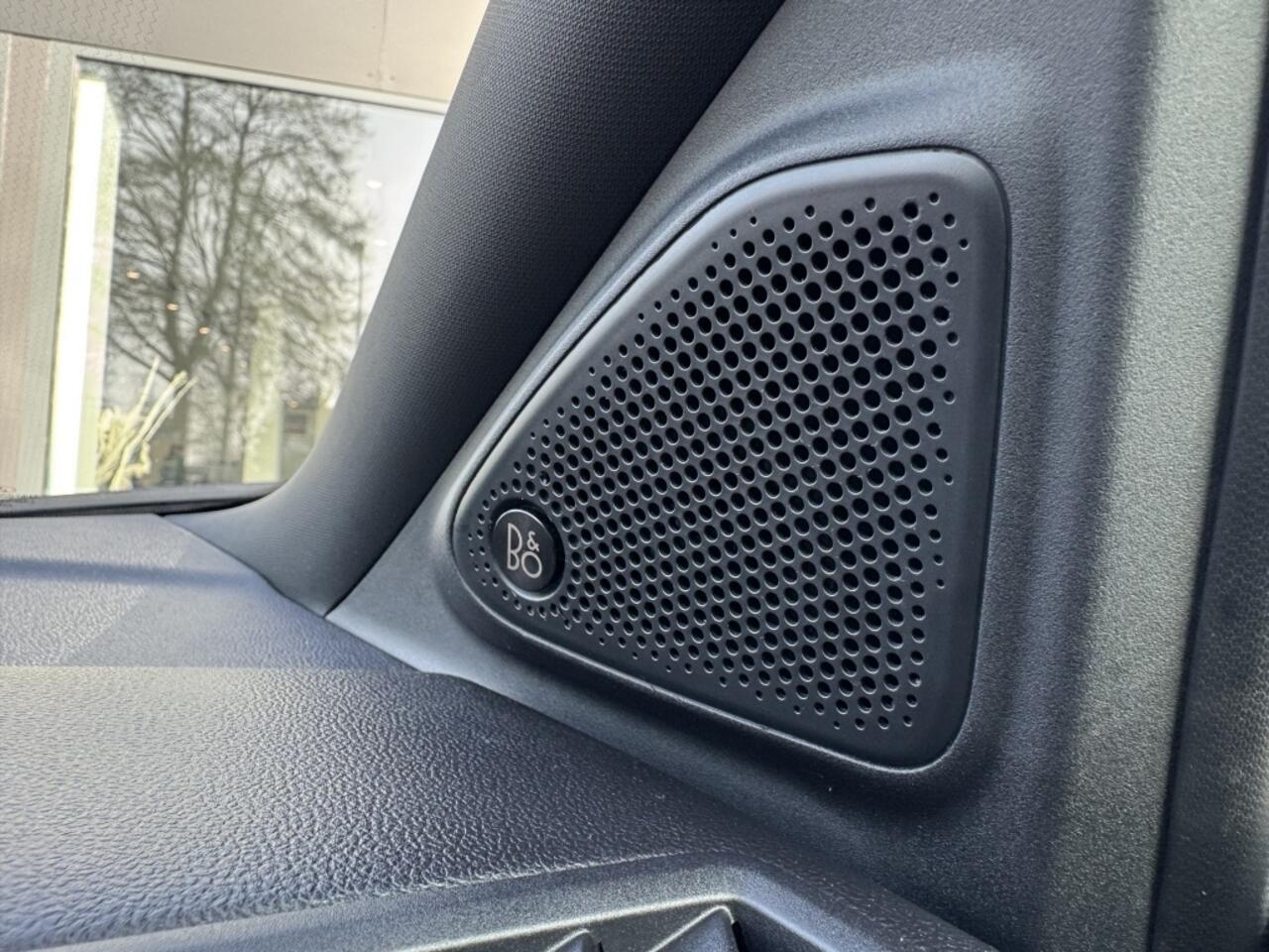 Ford PUMA 1.0 EB Hyb ST-Line X | LDR BEKLEDING | STUUR VERW.