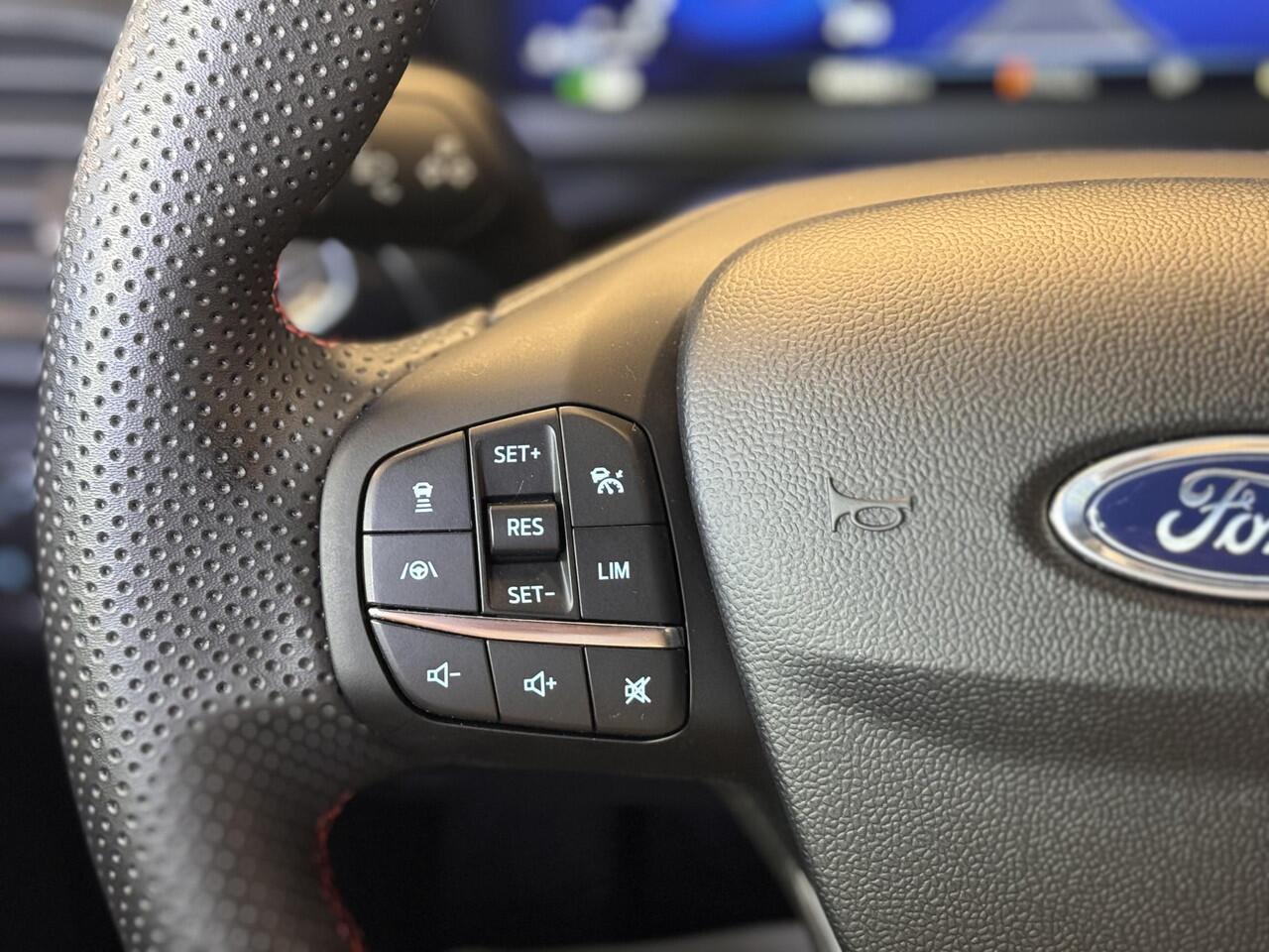 Ford PUMA 1.0 EcoB Hybrid Automaat ST-Line Ad Cruise Camera Winter Parking Dodehoek pack Fabrieksgarantie 25-4-2026