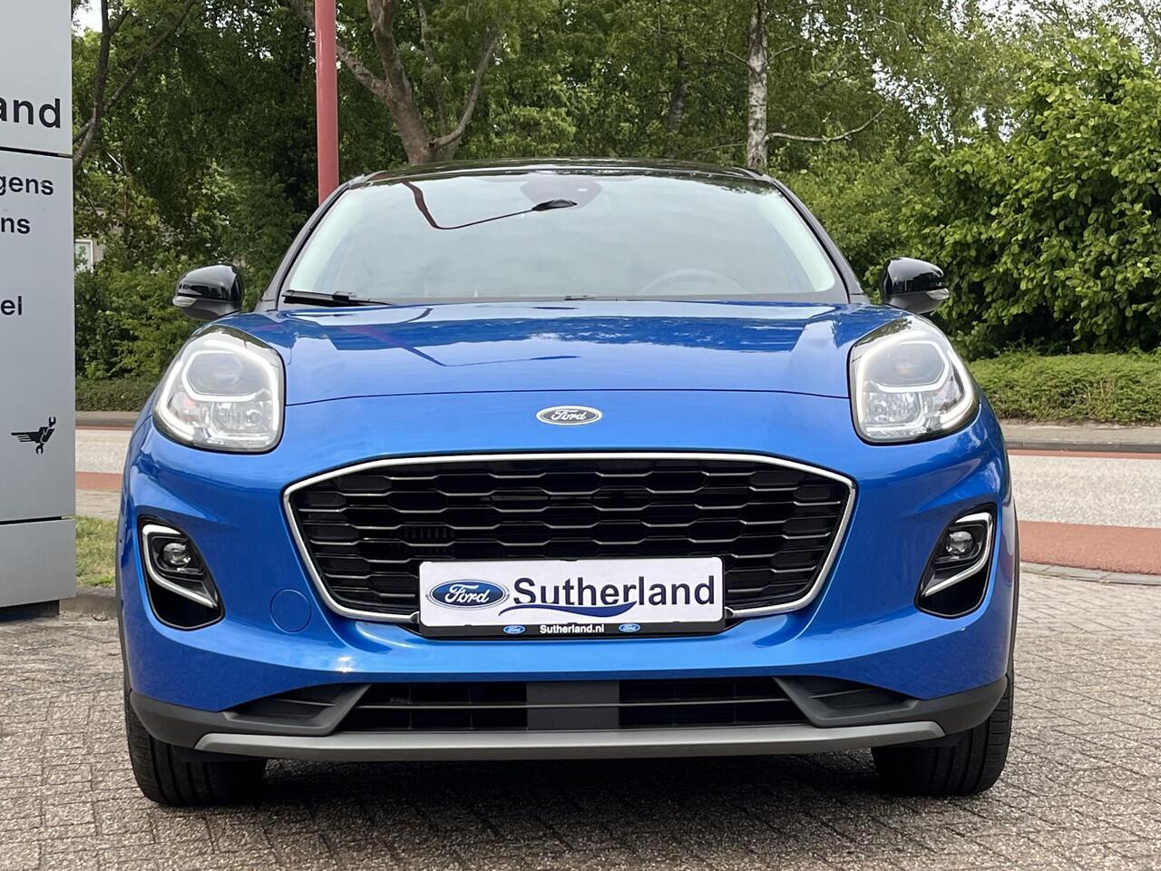 Ford PUMA 1.0 EcoBoost Hybrid Titanium 125pk | Winterpack | SYNC 3 Navigatie | Parkeersensoren achter | Contrasterend Dak |