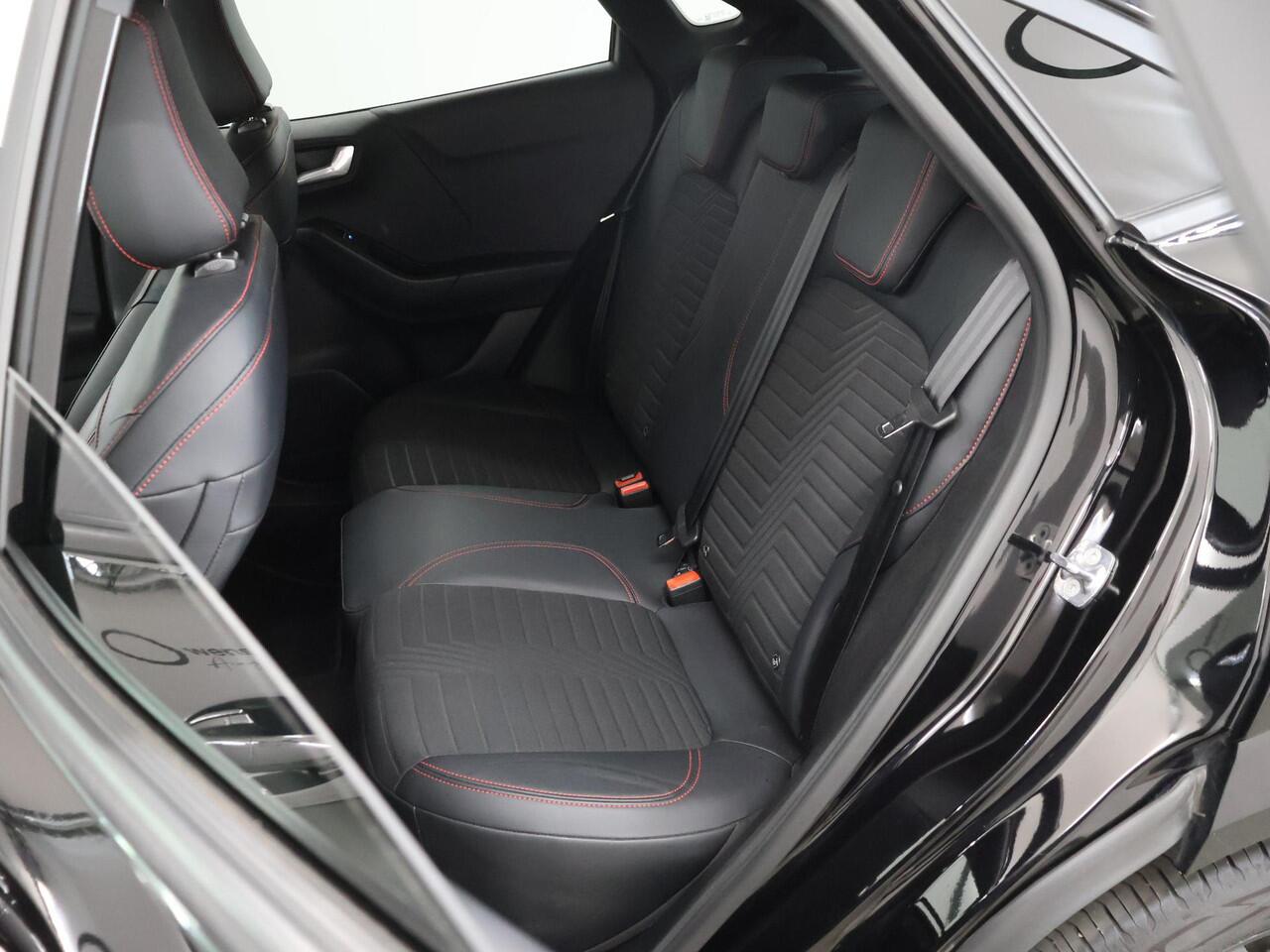 Ford PUMA 1.0 EcoBoost Hybrid ST-Line X | Navigatiesysteem | Parkeercamera | Winterpakket | Cruise control Adaptief | Dodehoekdetectie | Full Led |