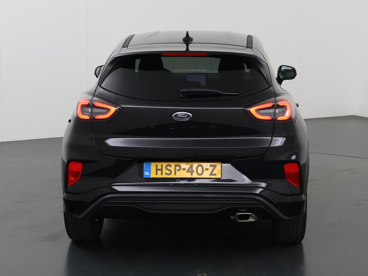 Ford PUMA 1.0 EcoBoost Hybrid ST-Line X | Navigatiesysteem | Parkeercamera | Winterpakket | Cruise control Adaptief | Dodehoekdetectie | Full Led |