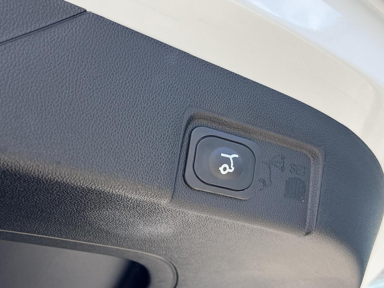 Ford PUMA 1.0 EcoBoost Hybrid ST-Line X 155pk Automaat | Panoramadak | Afneembare trekhaak | Winter Pack | Adaptive cruise control | 360 graden camera | Bang&Olufsen | Elektrsiche achterklep | Matrix LED