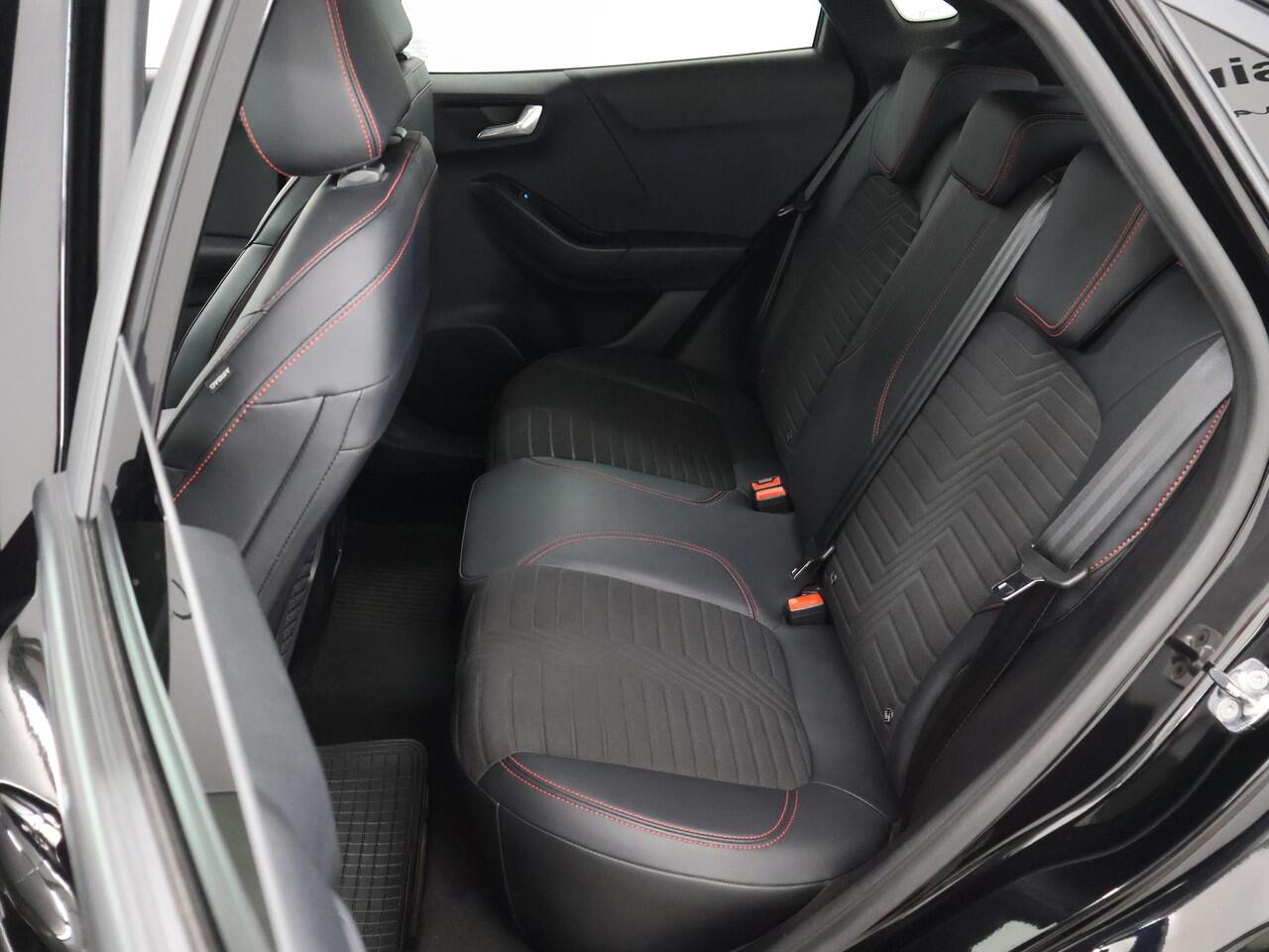 Ford PUMA 1.0 EcoBoost Hybrid ST-Line X | Navigatiesysteem | Parkeercamera | Winterpakket | Cruise control Adaptief | Dodehoekdetectie | Full Led |