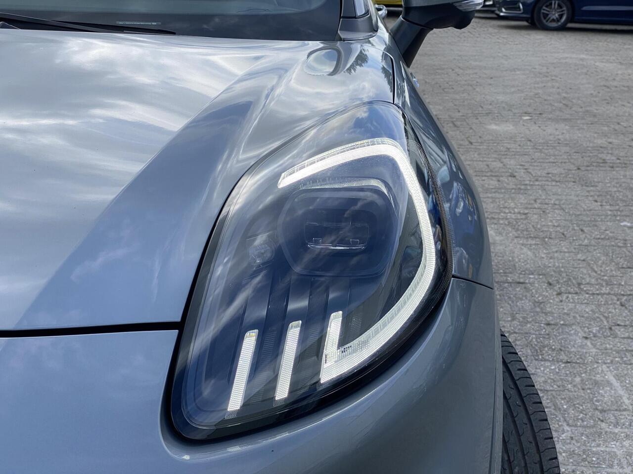 Ford PUMA 1.0 EcoBoost Hybrid ST-Line X 155pk Automaat | Panoramadak | Afneembare trekhaak | Winter Pack | Adaptive cruise control | 360 graden camera | Bang&Olufsen | Elektrische achterklep | Matrix LED