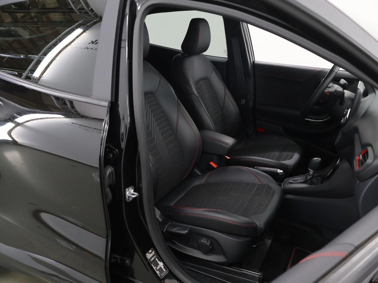 Ford PUMA 1.0 EcoBoost Hybrid ST-Line X | Navigatiesysteem | Parkeercamera | Winterpack | Cruise control Adaptief | Dodehoekdetectie | B&O Audio