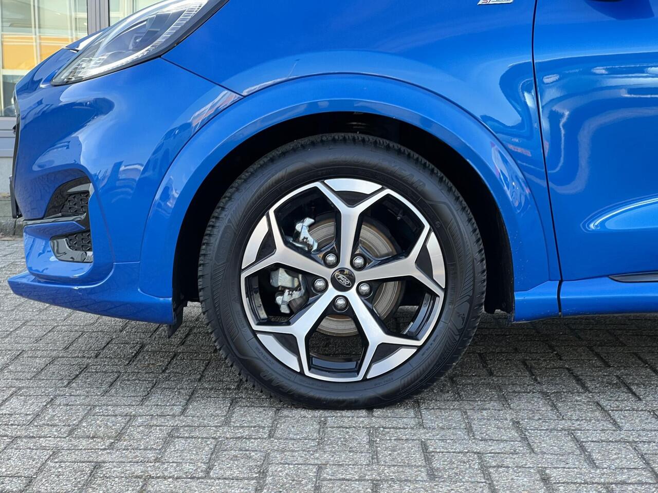 Ford PUMA 1.0 EcoBoost Hybrid ST-Line X 125pk | NIEUWE MODEL! | Driver Assistance Pack | Winterpack | Contrasterend Dak | Reservewiel | All Weatherbanden