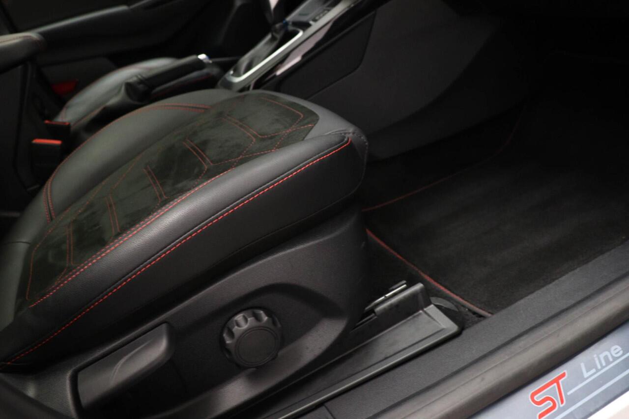 Ford PUMA 1.0 EcoBoost Hybrid ST-Line X 155PK | DRIVER ASSISTANCE PACK | PANORAMADAK | DAB | APPLE | CAMERA