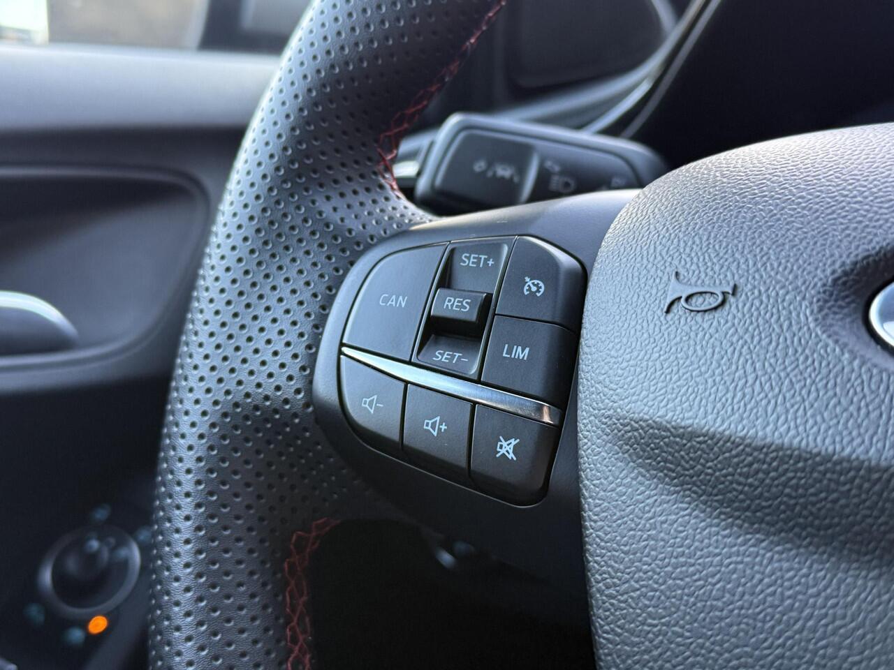 Ford PUMA 1.0 EcoBoost Hybrid ST-Line Automaat l Navigatie l Cruise l LED l Carplay