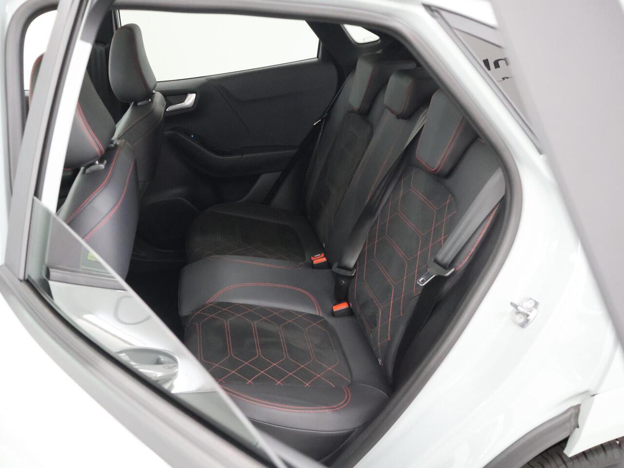 Ford PUMA 1.0 EcoBoost Hybrid ST-Line X | Facelift | Trekhaak | Panoramadak | Winterpakket | Cruise Control Adaptief | B&O | Matrix Led | FaceLift |