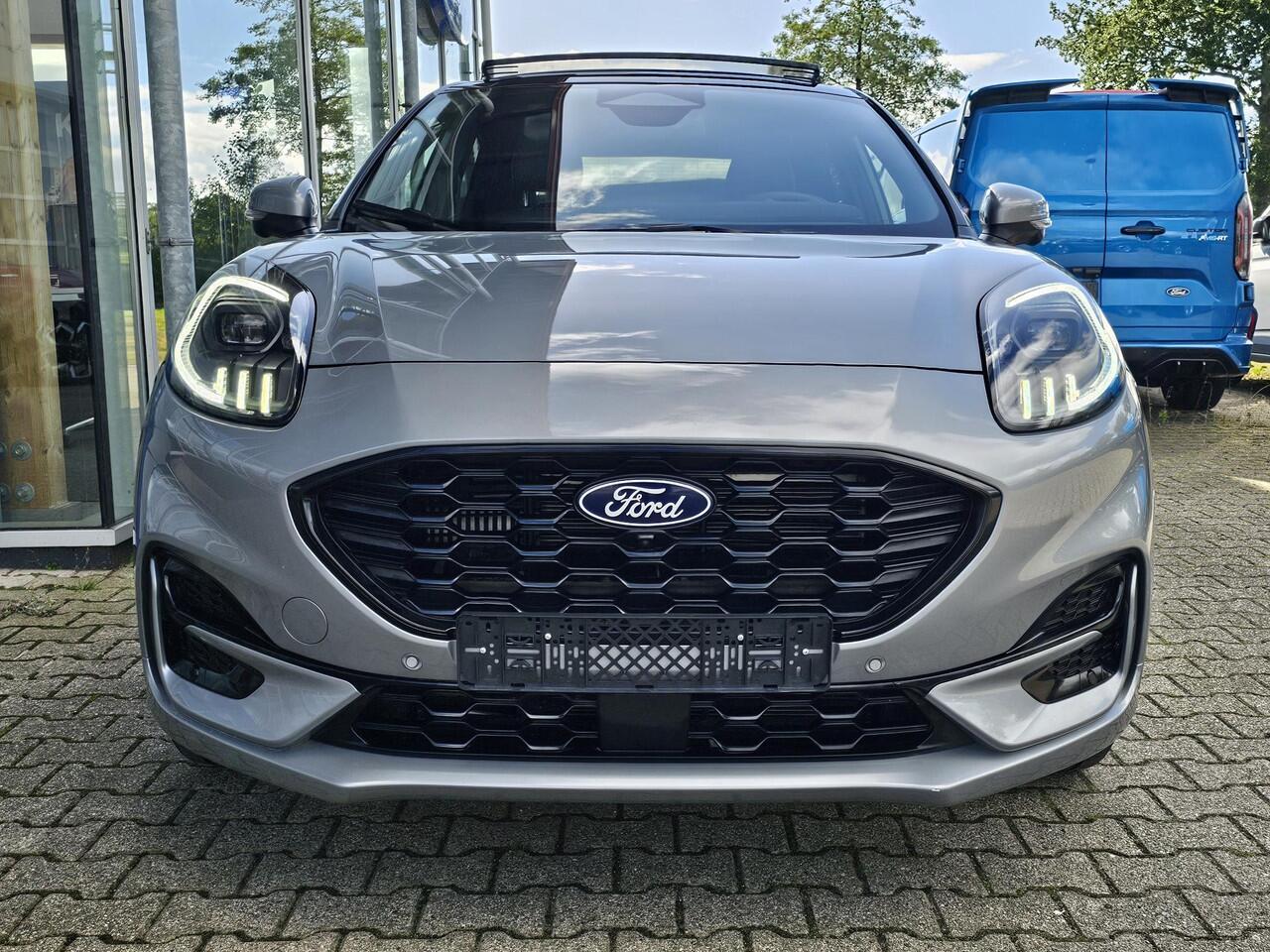 Ford PUMA 1.0 EcoBoost Hybrid ST-Line X 155pk Automaat | Panoramadak | Afneembare trekhaak | Winter Pack | Adaptive cruise control | 360 graden camera | Bang&Olufsen | Elektrsiche achterklep | Matrix LED