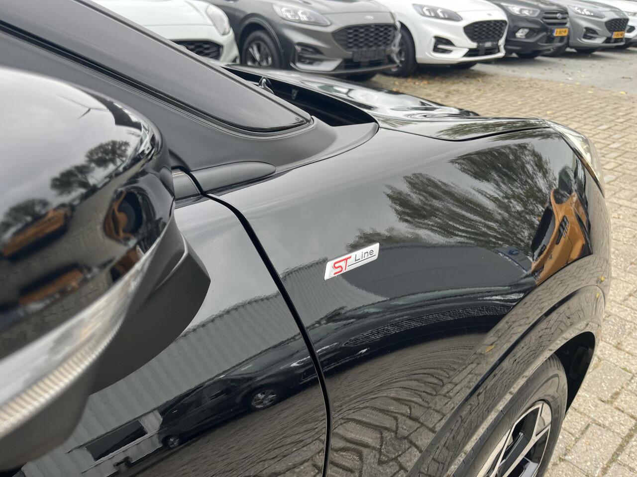 Ford PUMA 1.0 EcoBoost Hybrid ST-Line X 125pk | NIEUWE MODEL! |Driver Assistance Pack | Matrix Led Koplampen | Winterpack | All Weather banden | Panorama dak