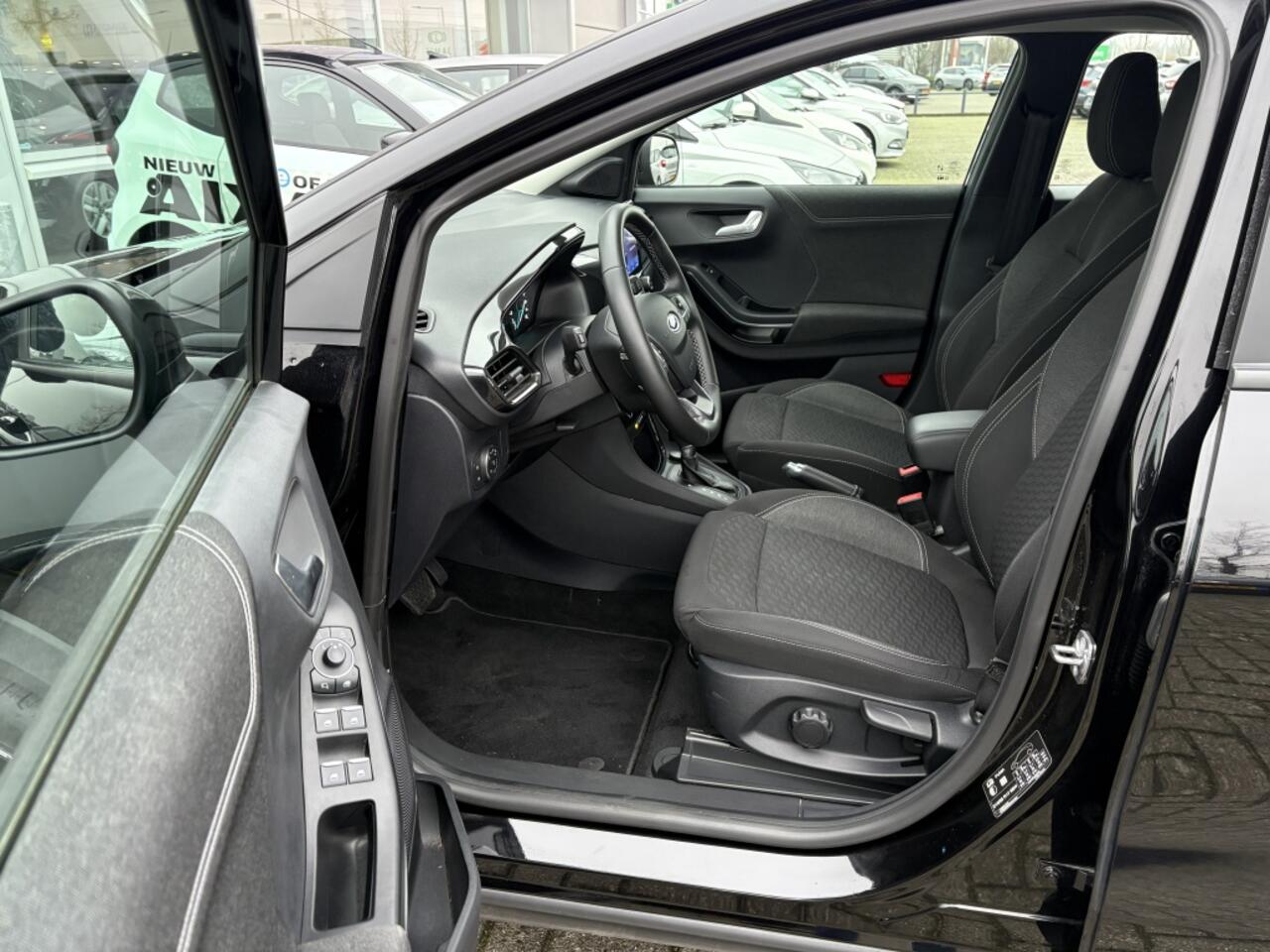 Ford PUMA 1.0 Hybrid Automaat Titanium 125 PK