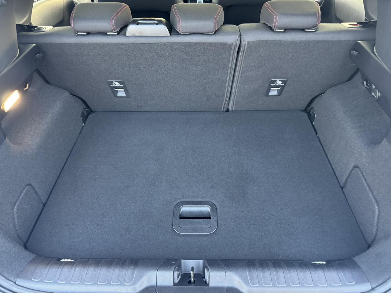 Ford PUMA 1.0 EcoBoost Hybrid ST-Line X 125pk Automaat | Adaptieve Cruise | | Panorama dak | 360 graden Camera's | Winterpack | Full LED