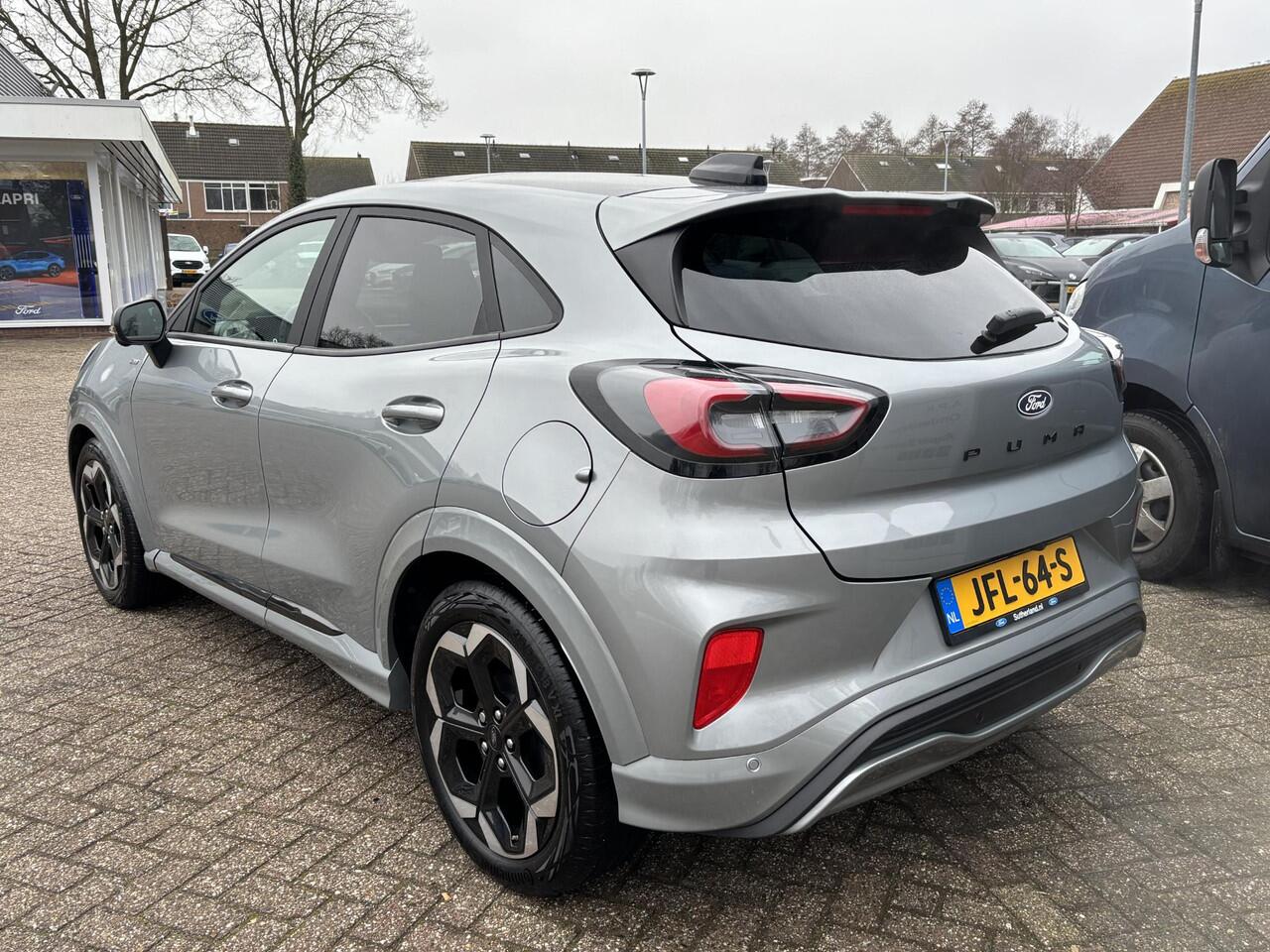 Ford PUMA 1.0 EcoBoost Hybrid ST-Line X 155pk Automaat | Panoramadak | Afneembare trekhaak | Winter Pack | Adaptive cruise control | 360 graden camera | Bang&Olufsen | Elektrische achterklep | Matrix LED