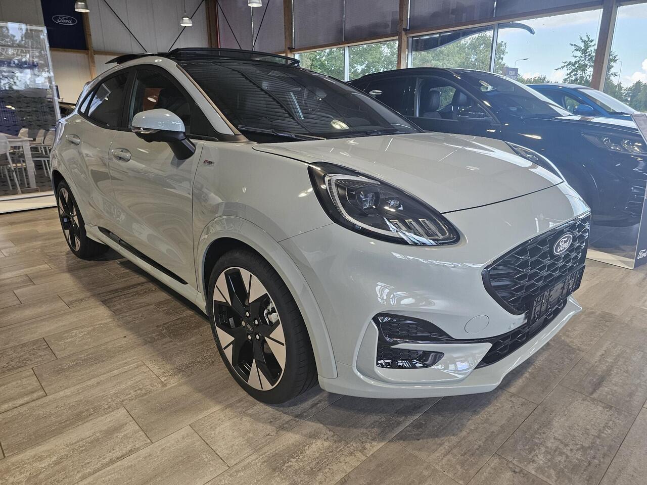 Ford PUMA 1.0 EcoBoost Hybrid ST-Line X 125pk | Ford Voorraad | Full options | Schuif-kanteldak | B&O geluid | Full led | Adaptive cruise control | Digitaal dashboard | Half leder etc.