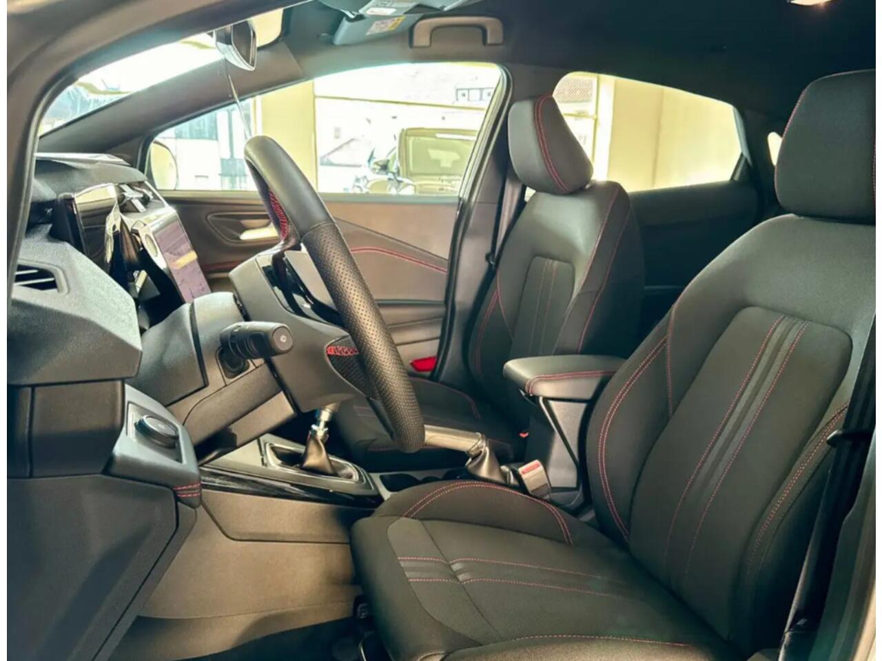 Ford PUMA 1.0 EcoBoost Hybrid ST-Line 125pk Nieuw Model | Fantastic Red | Achteruitrijcamera | Navigatie | Draadloze Carplay, Android auto | Nieuw te Bestellen