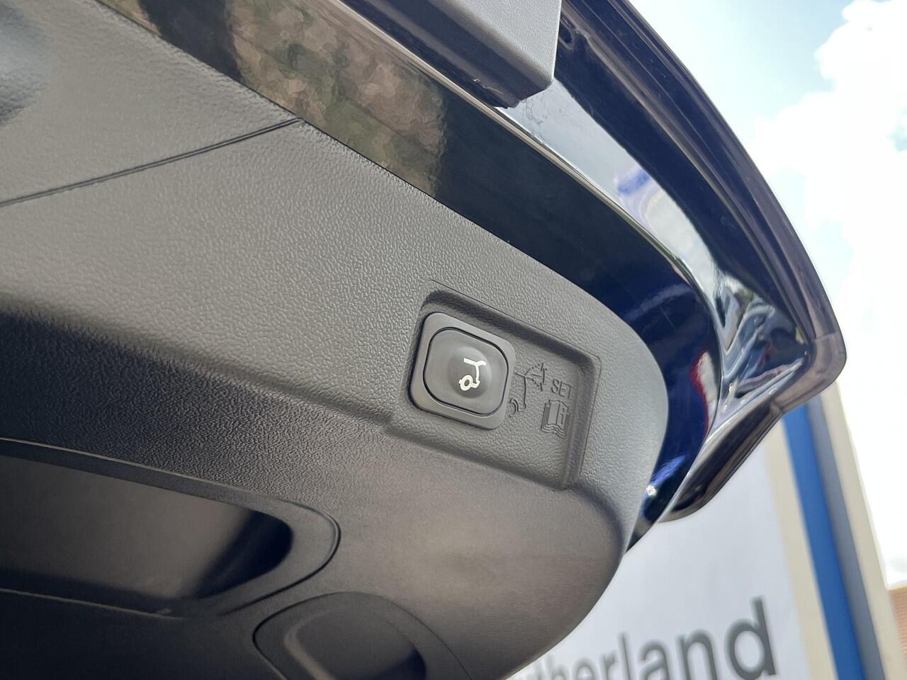 Ford PUMA 1.0 EcoBoost Hybrid ST-Line X 125pk | Afneembare trekhaak | Adaptive cruise control | 360graden camera | Winter Pack | Dodehoekdetectie | Half Leder | Bang&Olufsen audio