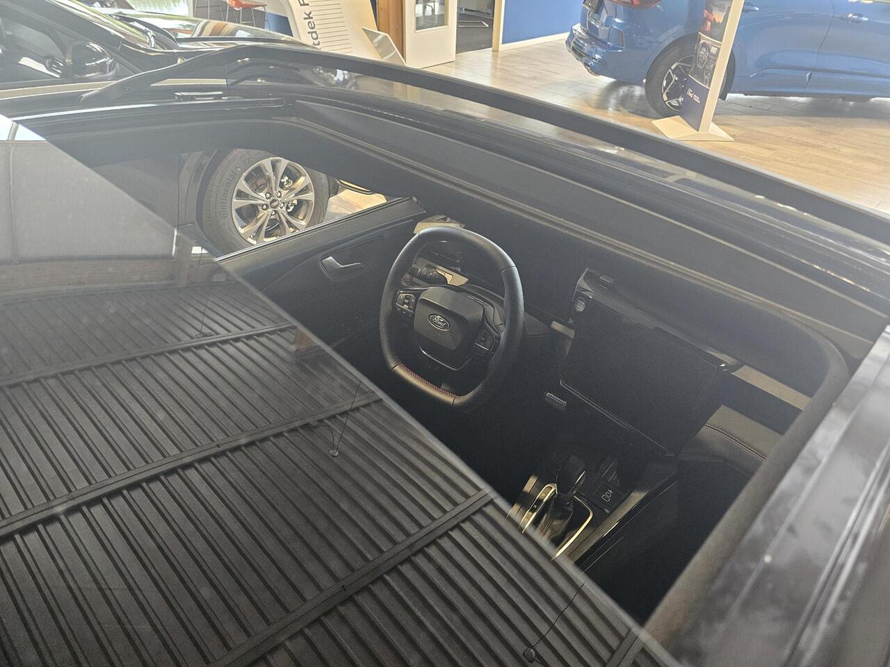 Ford PUMA 1.0 EcoBoost Hybrid ST-Line X | SCI | 125pk | Ford Voorraad | Full options | Schuif-kanteldak | B&O geluid | Full led | Adaptive cruise control | Digitaal dashboard | Half leder etc.