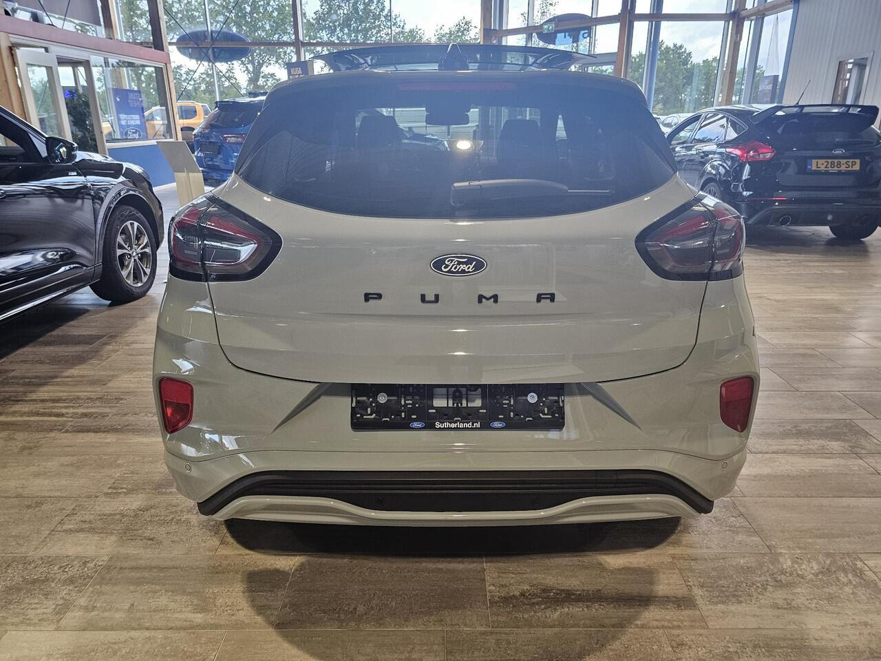 Ford PUMA 1.0 EcoBoost Hybrid ST-Line X | SCI | 125pk | Ford Voorraad | Full options | Schuif-kanteldak | B&O geluid | Full led | Adaptive cruise control | Digitaal dashboard | Half leder etc.