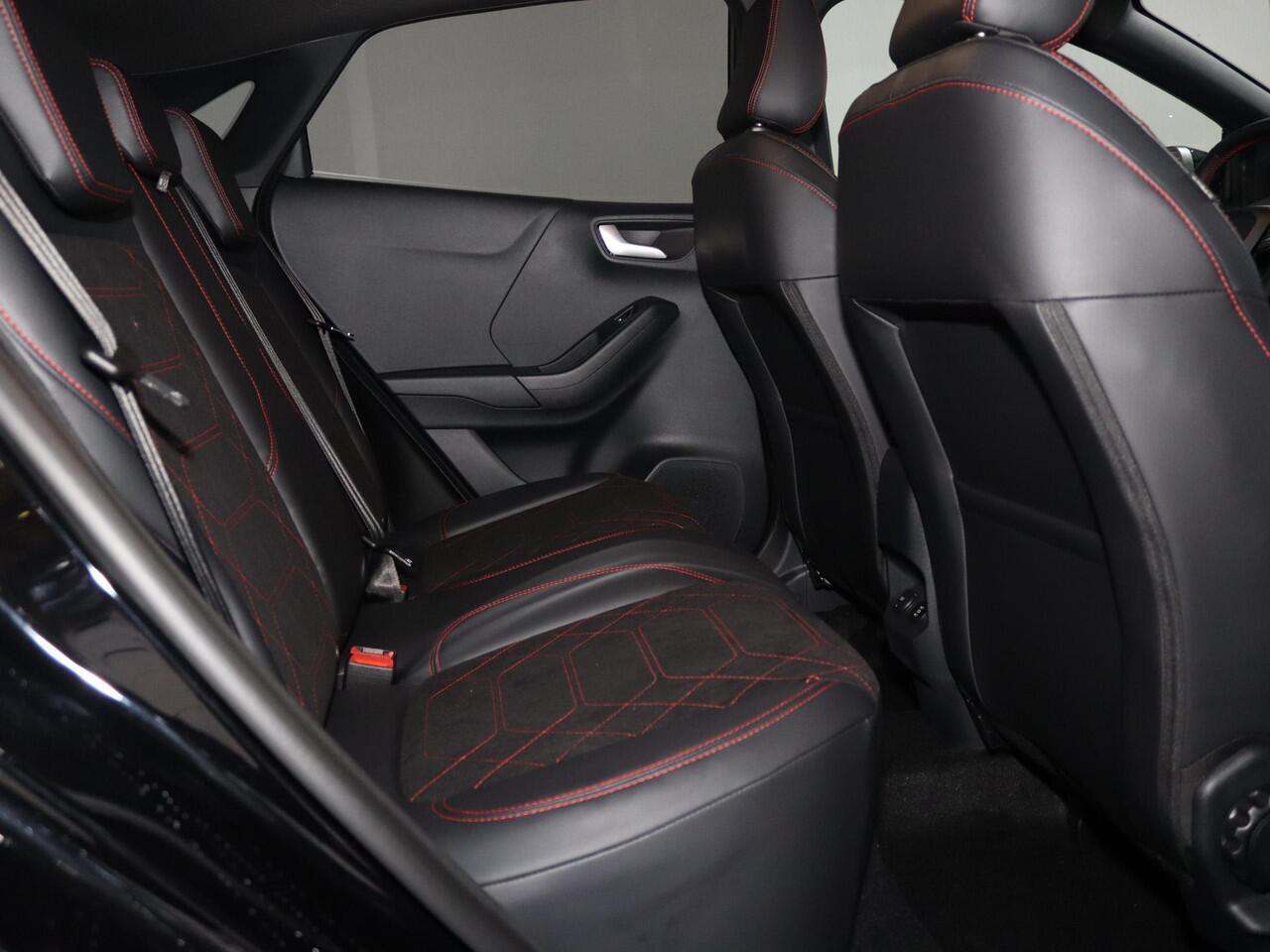 Ford PUMA 1.0 EcoBoost Hybrid ST-Line X Winterpack | Driver Assistance Pack