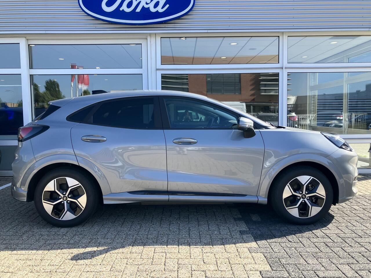 Ford PUMA Gen-E 44 kWh Navigatie | Winter Pack | Achteruitrijcamera | Adaptive Cruise Control | Climate Control