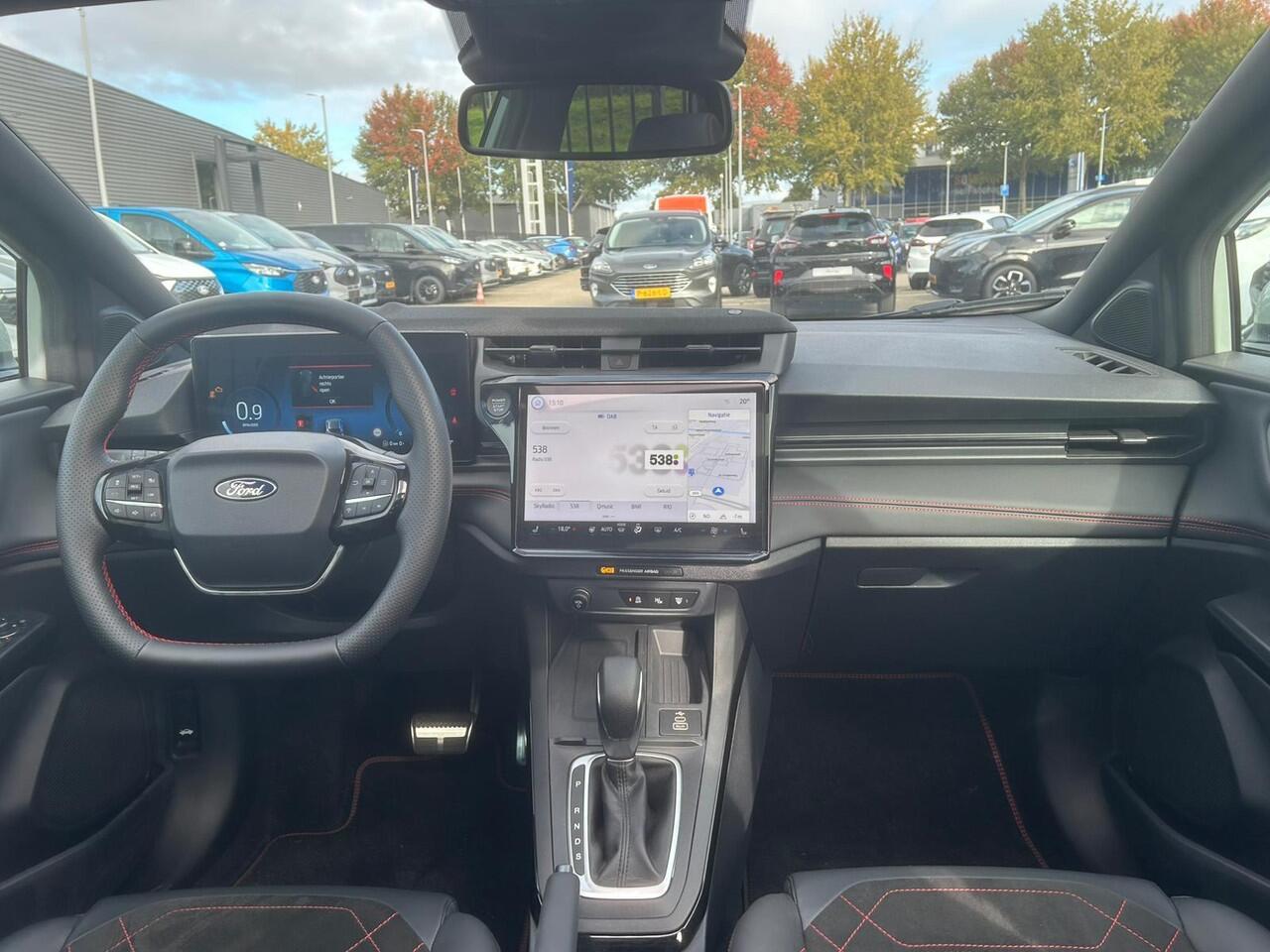 Ford PUMA 1.0 EcoB. Hybrid ST-Line X AUT. ¤5.000 voordeel! | Panoramadak | LED Matrix | 19" velgen | Driver Ass. Pack | VOORRAAD