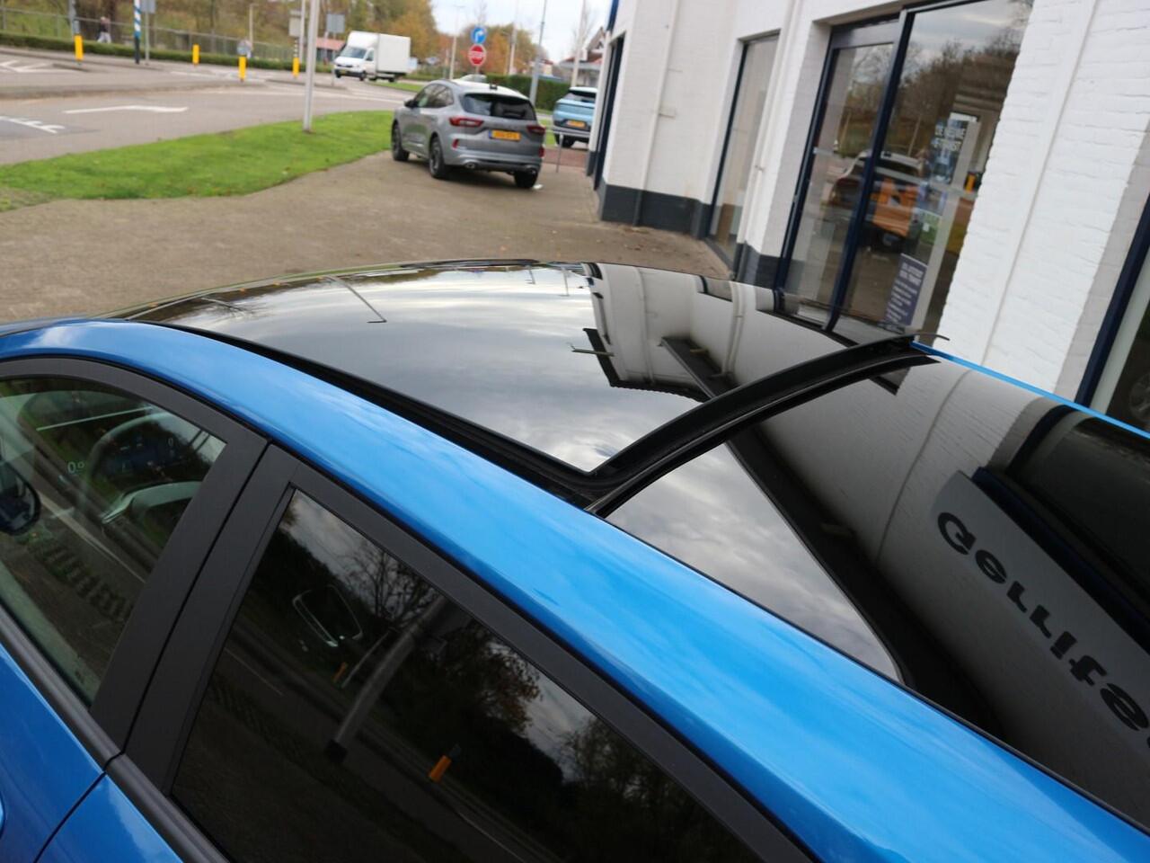 Ford PUMA 1.0 EcoBoost Hybrid ST-Line X * PANO * TREKHAAK * WINTER * CAMERA * ADAP CRUISE *