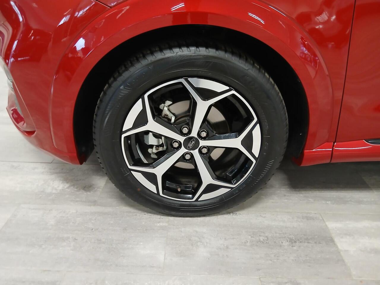 Ford PUMA 1.0 EcoBoost Hybrid ST-Line * PANO * CAMERA * TREKHAAK AFN. * ADAP CRUISE * WINTERPAKKET *